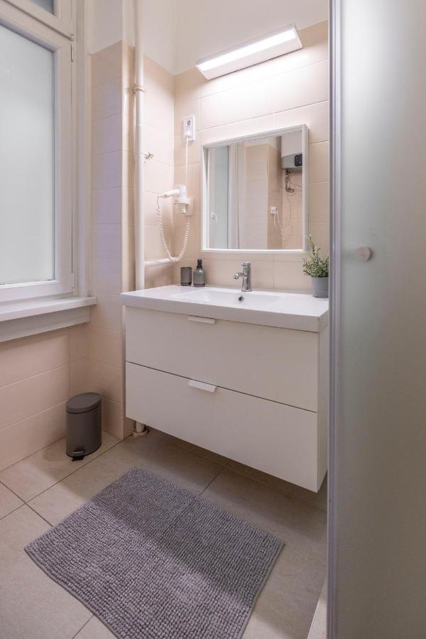 בודפשט Central Grand Apartment With 5Bedrm 2Bathroom מראה חיצוני תמונה
