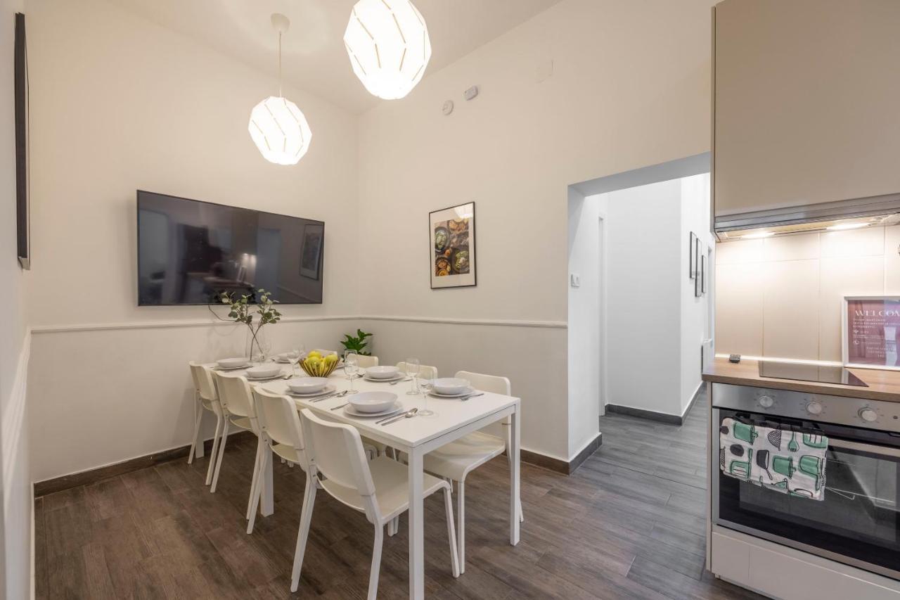 בודפשט Central Grand Apartment With 5Bedrm 2Bathroom מראה חיצוני תמונה